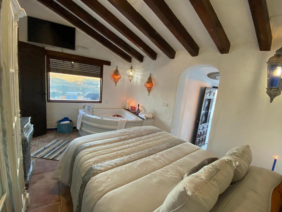 El Escondite De Martina, Aticos Romanticos Setenil De Las Bodegas Dış mekan fotoğraf
